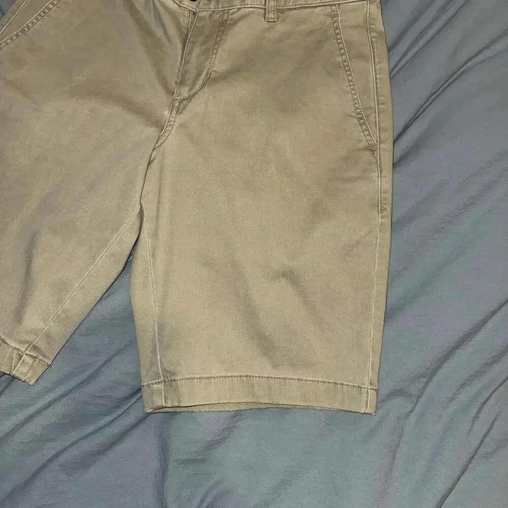 Tommy Bahama Men's Boracay 9.5-Inch‎ Chino Shorts  Size 29